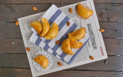 Fagottini con marmellata, frutta secca e cioccolato