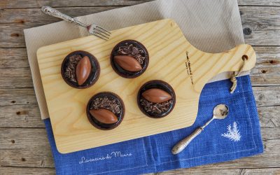 Crostatine al cioccolato con cuore d’arancia