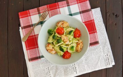 Cappelloni con broccoli, pomodori caramellati e tartare di scampi