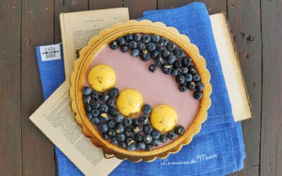 Crostata Nonna Lucia con pannacotta, vaniglia e mirtilli